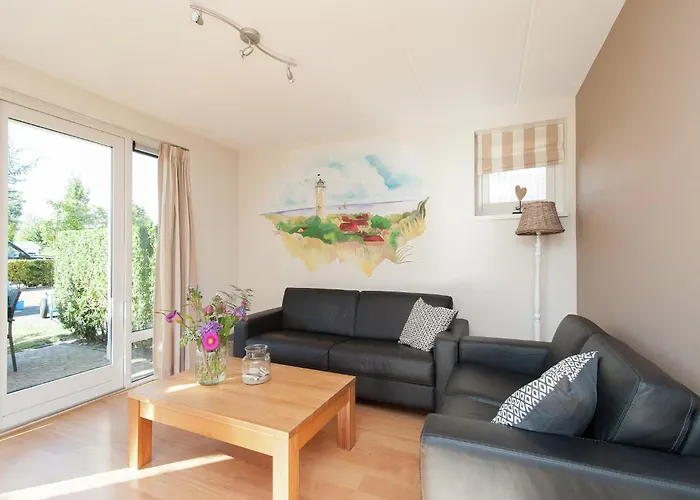 Near Dutch Coast & Forest بيت للعطل