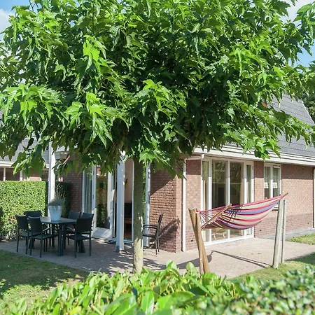 בית נופש Near Dutch Coast & Forest *